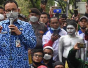 anies baswedan dan buruh